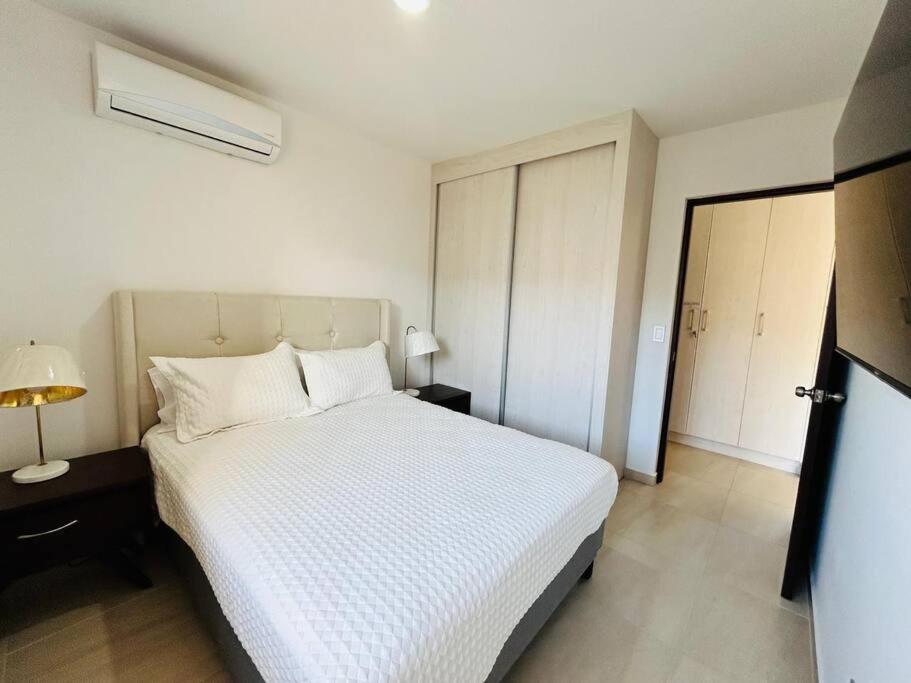 2 Min Caminando De La Playa/pool Apartamento Mazatlán