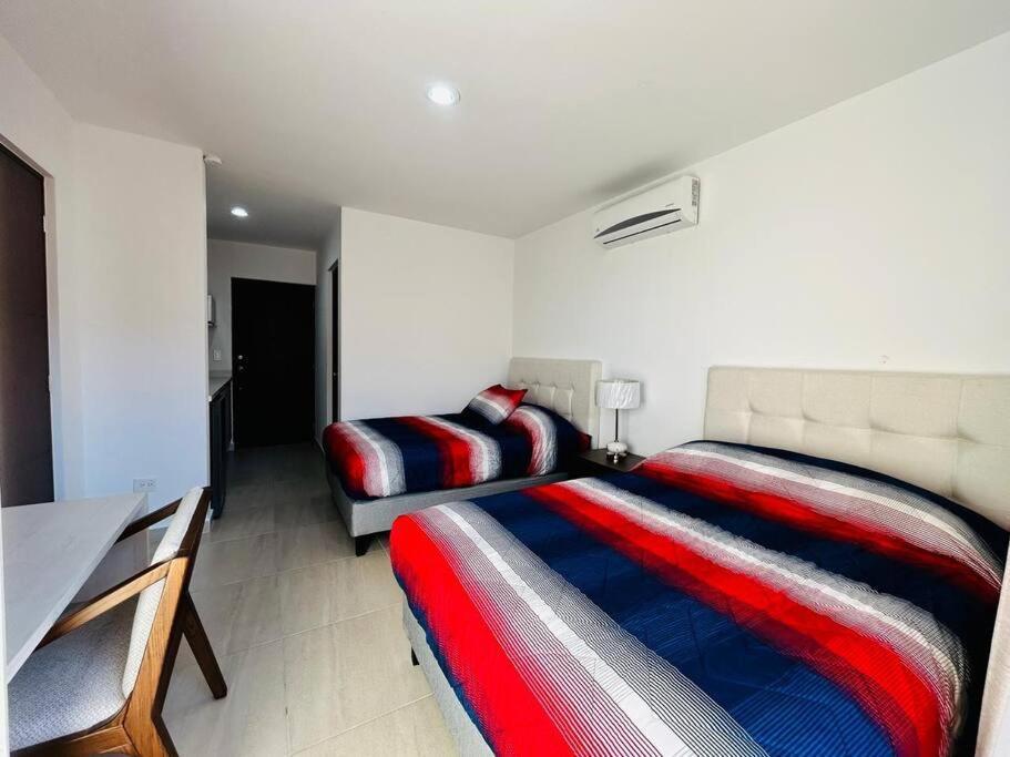 Apartamento 2 Min Caminando De La Playa/pool *